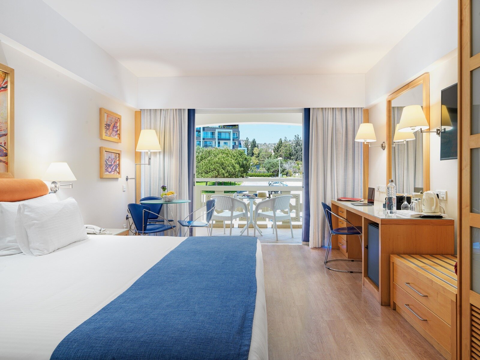 Executive Inland View