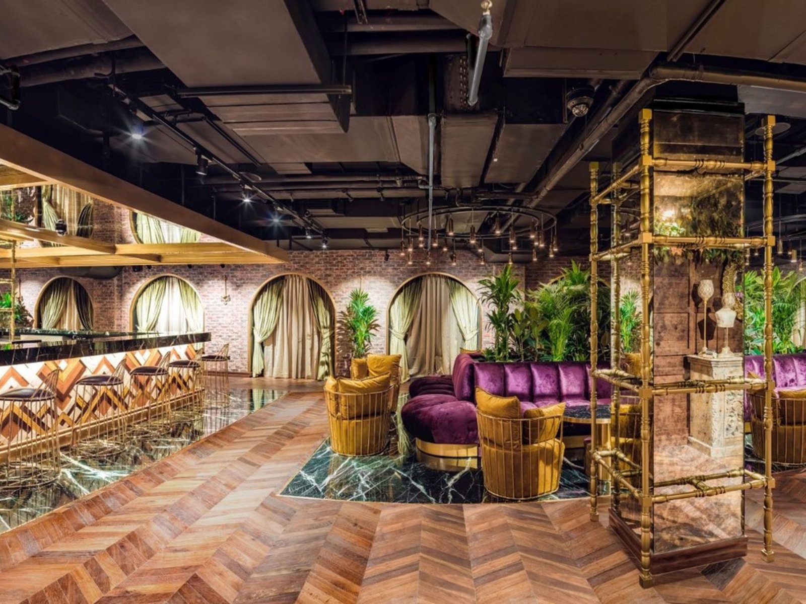 Eve Penthouse & Lounge