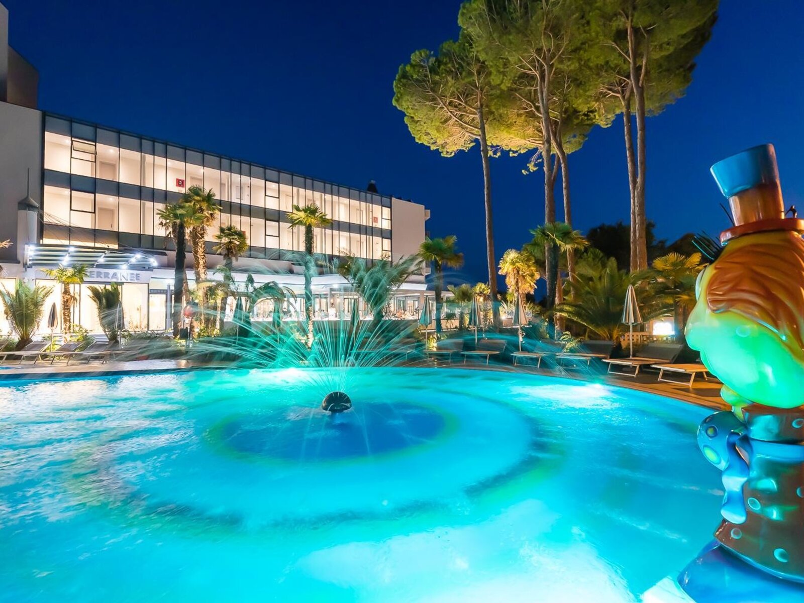 Pool