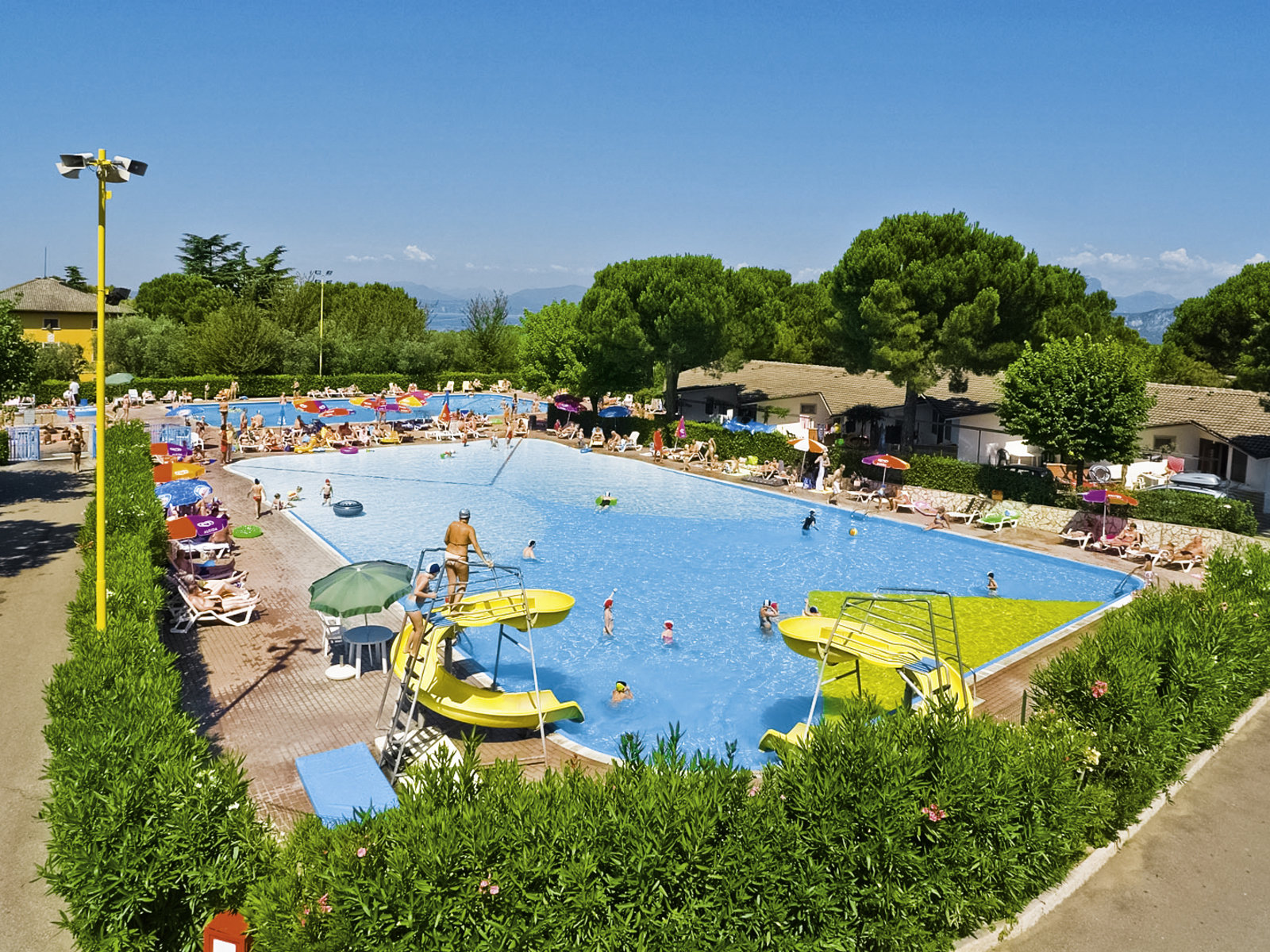 camping matratze aufblasbar Tesla Camping Matratze 