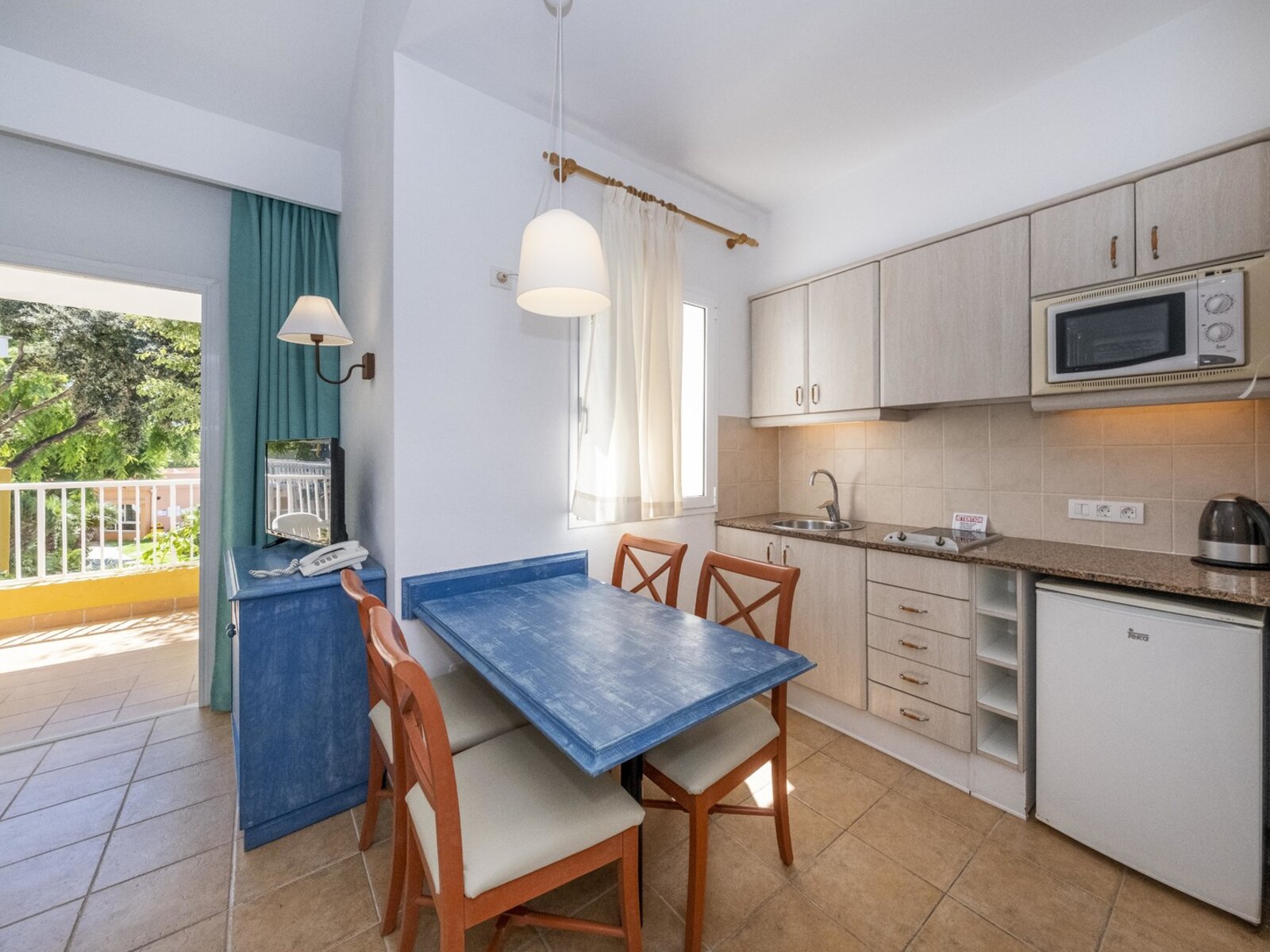 Wohnbeispiel Apartment 1 Bedroom with Balcony