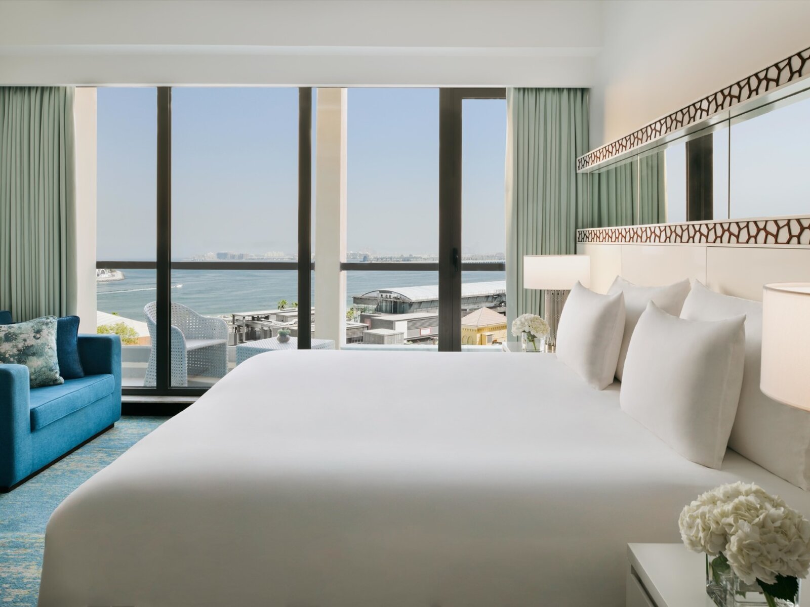 Wohnbeispiel Sea View Room with Balcony