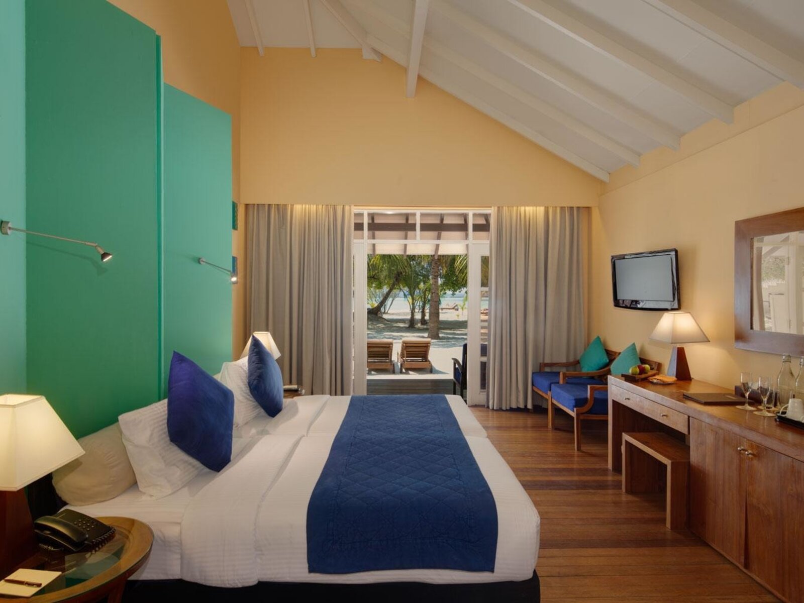 Wohnbeispiel Two Bedroom Family Beach Villa