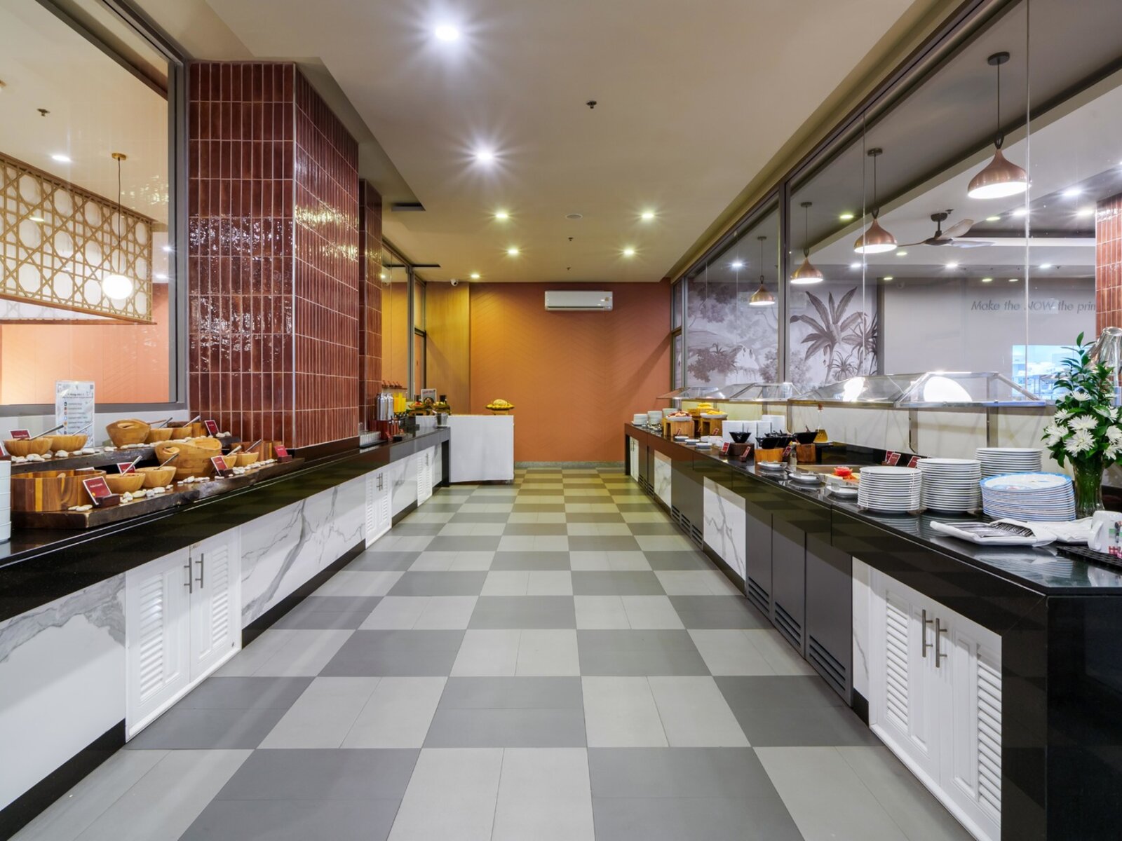 The Main Restaurant