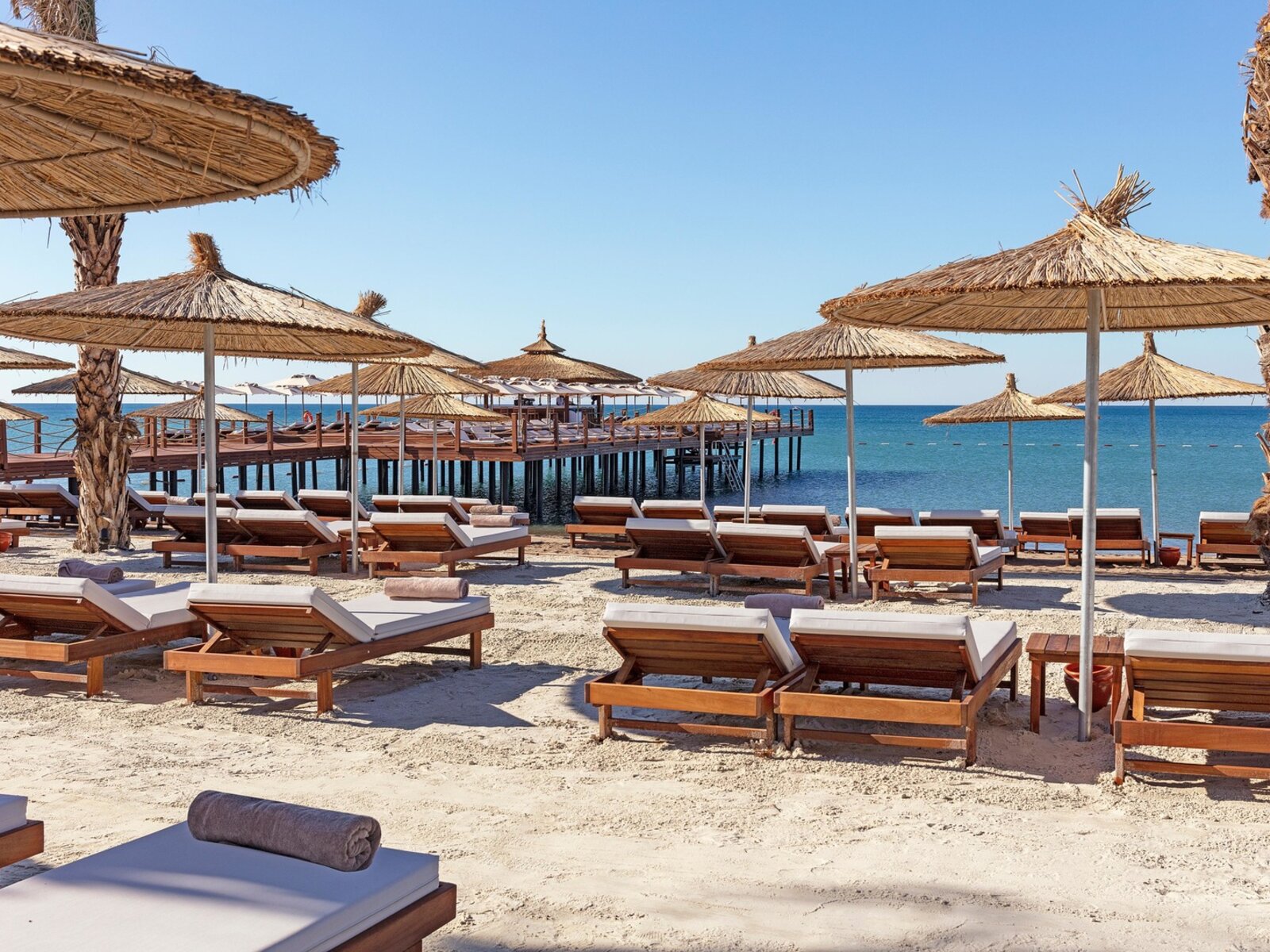 White Sand Beach