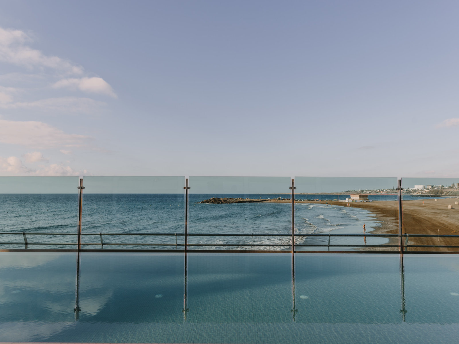 Infinitypool