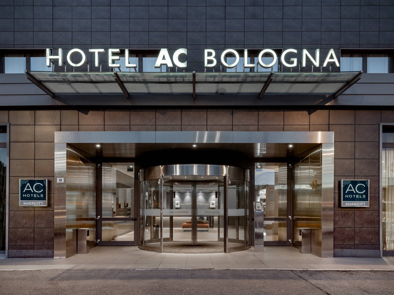 Hotel AC Bologna in Bologna günstig buchen bei