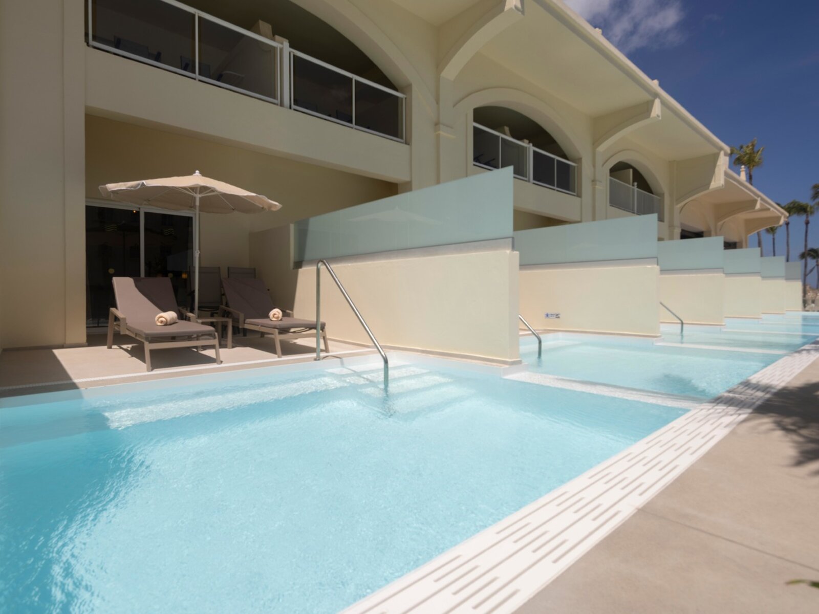 Wohnbeispiel Swim-Up Junior Suite - Elite Club
