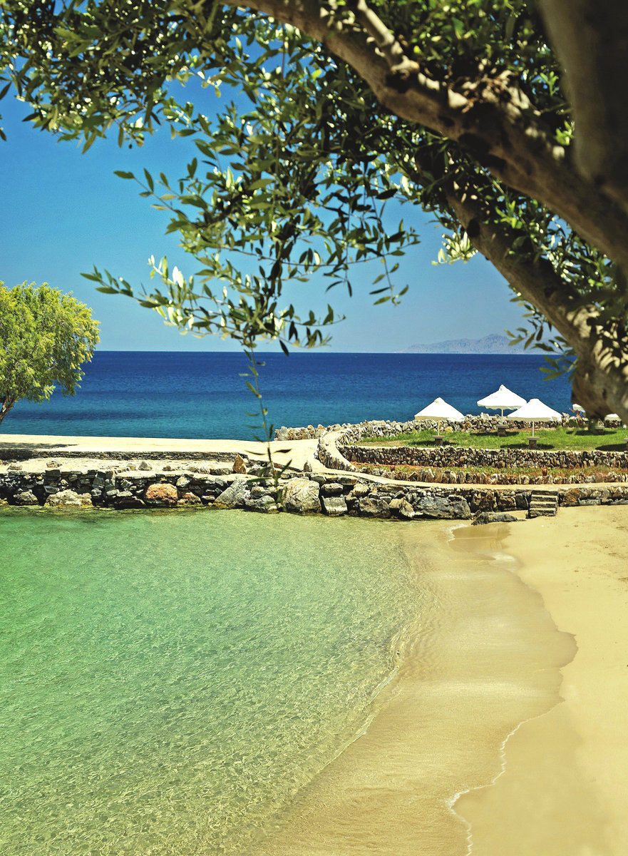 private "Blue flag" awarded sandy beach