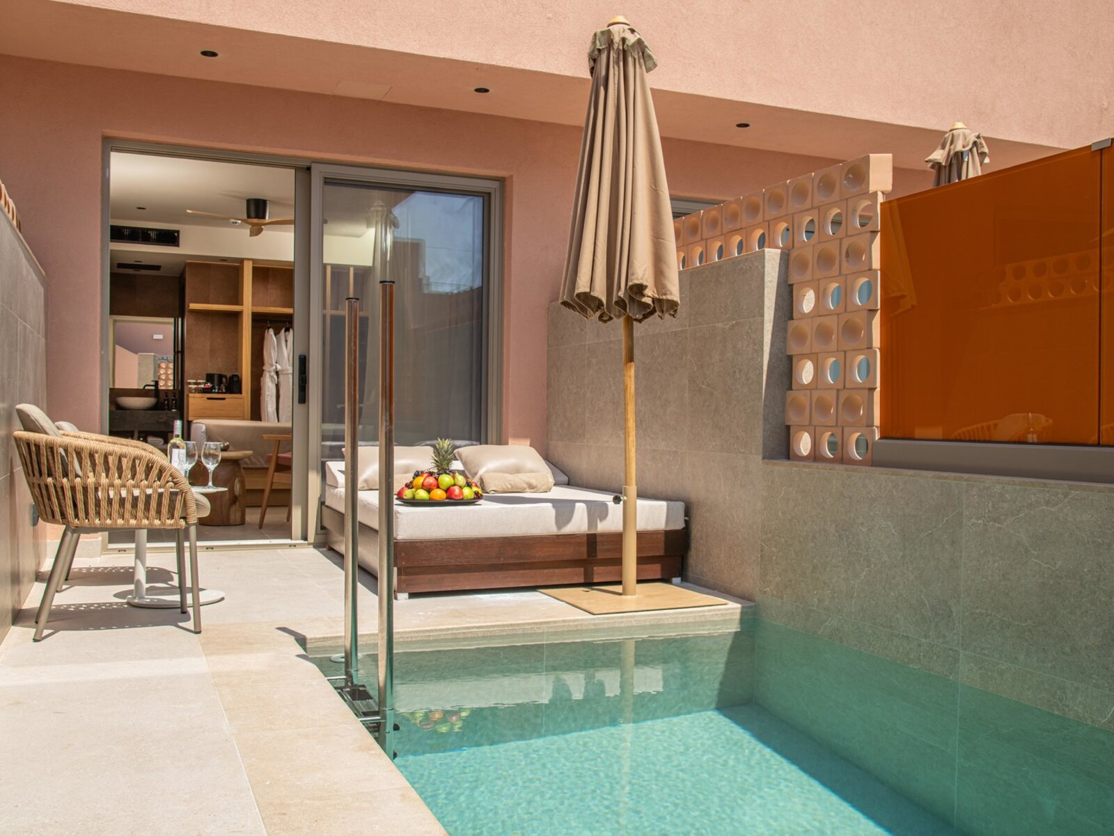 Wohnbeispiel Signature Lagoon View Private Pool