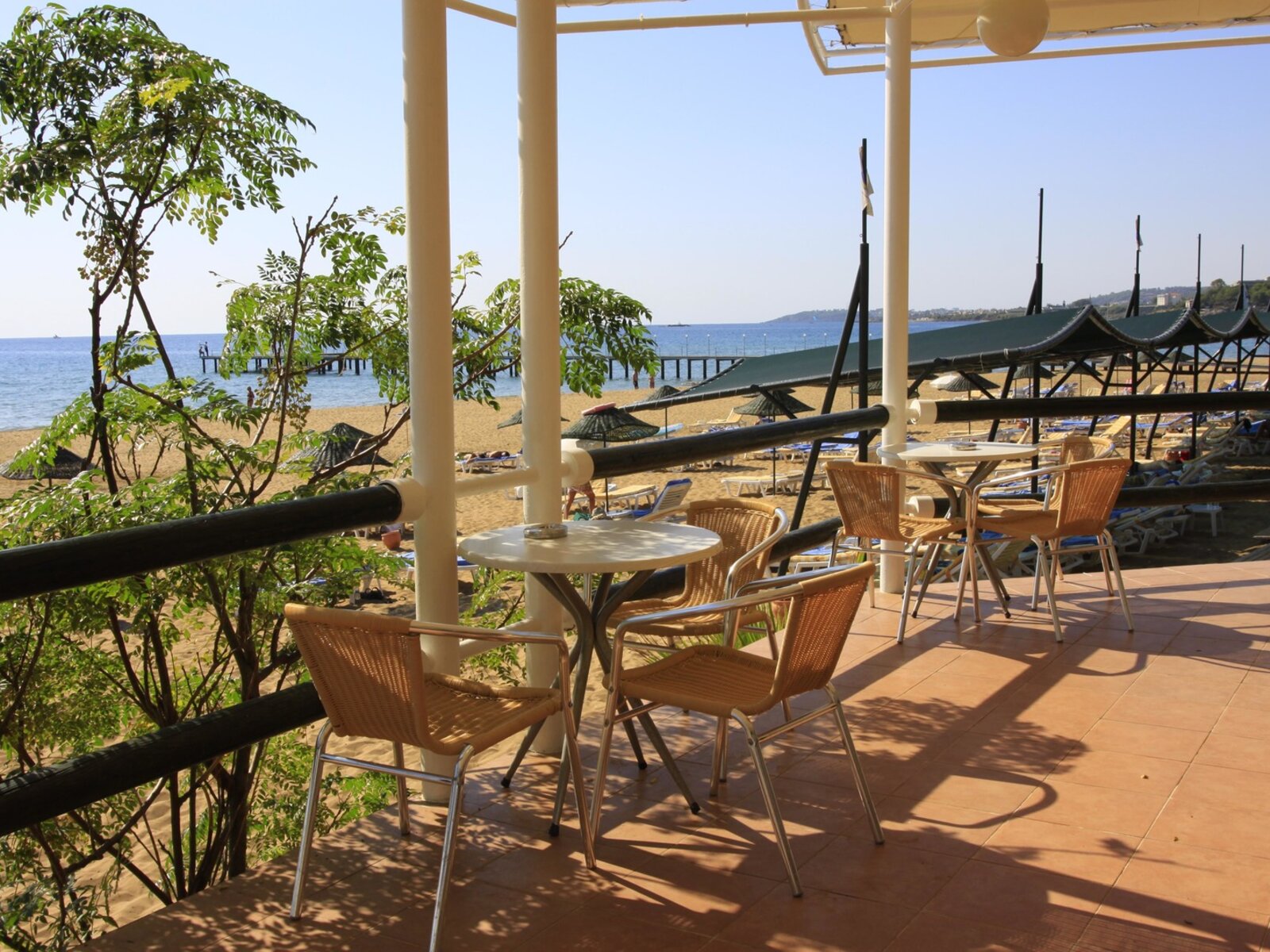 beach bar