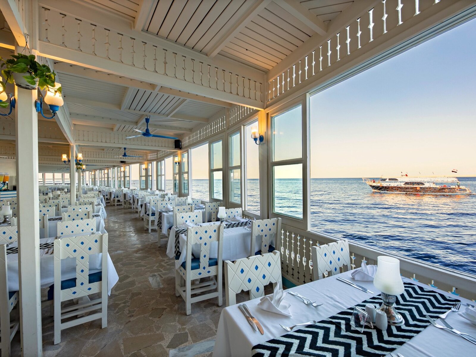 Grill Restuarant