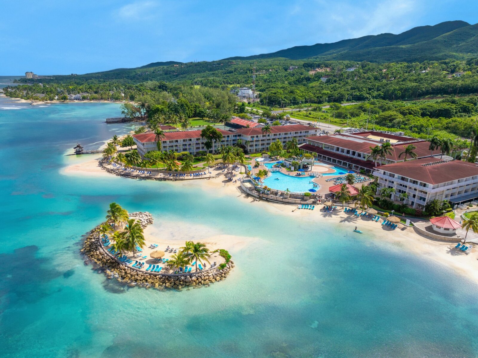 Montego Bay, Jamaica -- beach, sea and shoreline