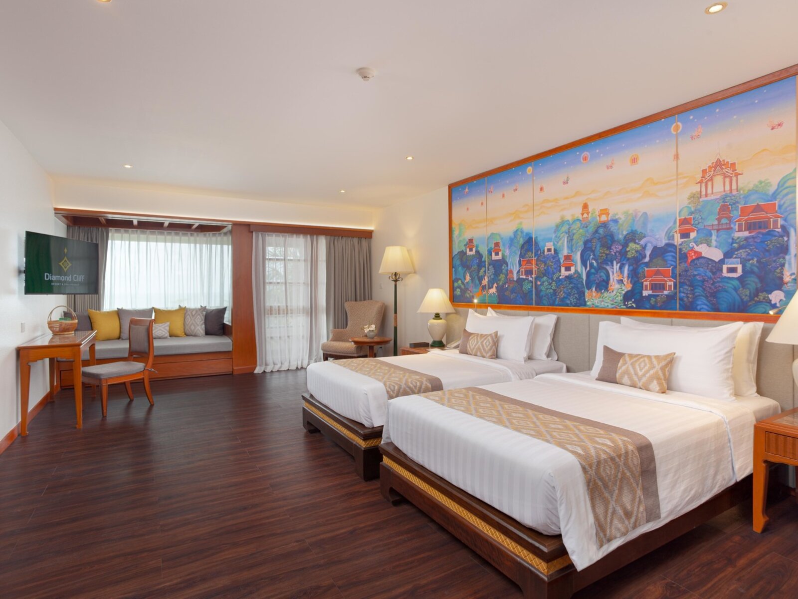 Wohnbeispiel Grand Jacuzzi Suite