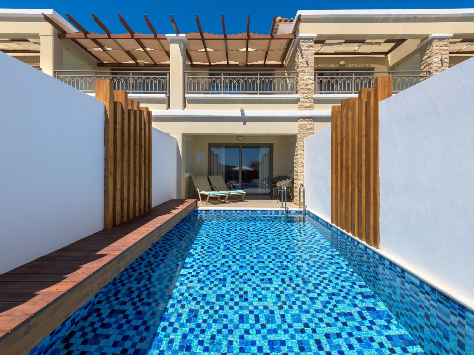 Wohnbeispiel Panoramic Suite private use pool
