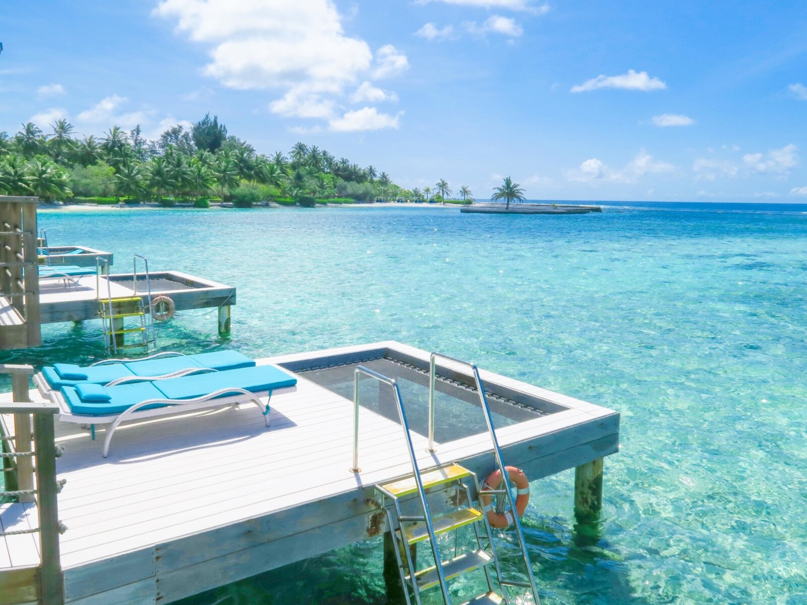 Wohnbeispiel Water Villa Sea View