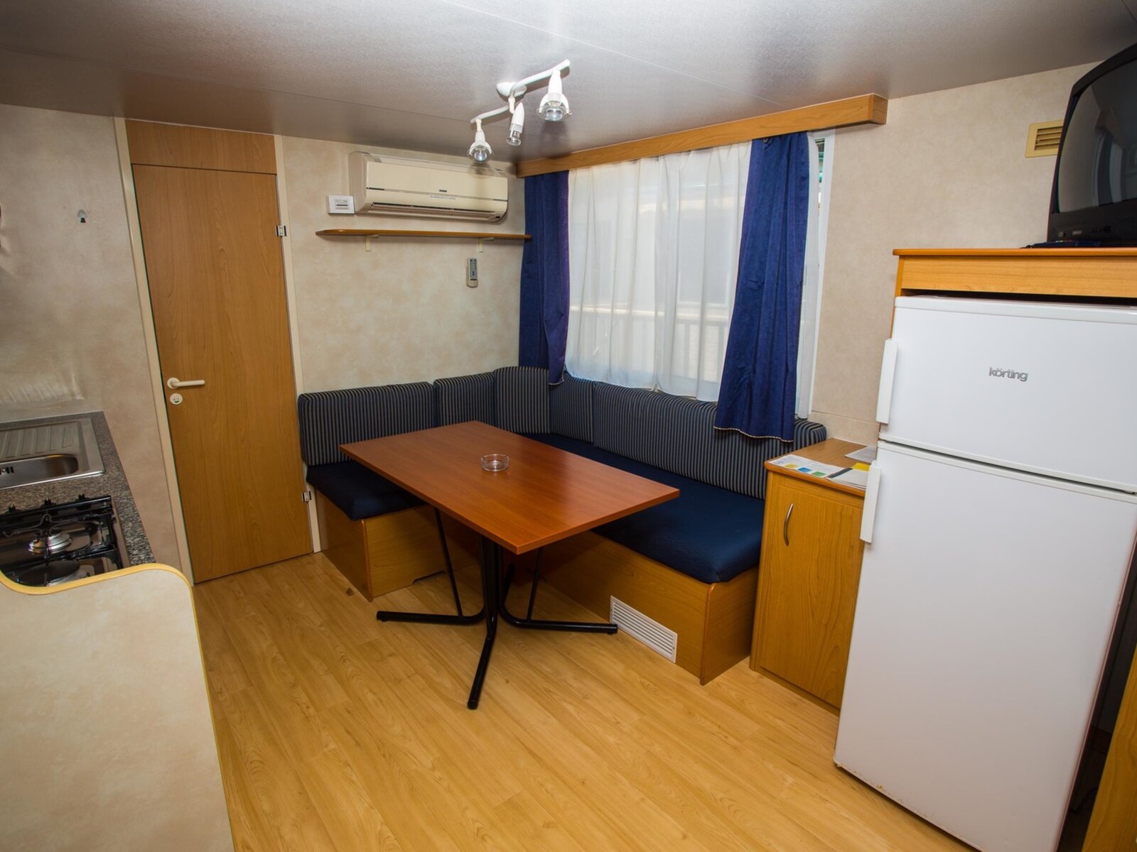 Wohnbeispiel Two Bedroom Mobile Home