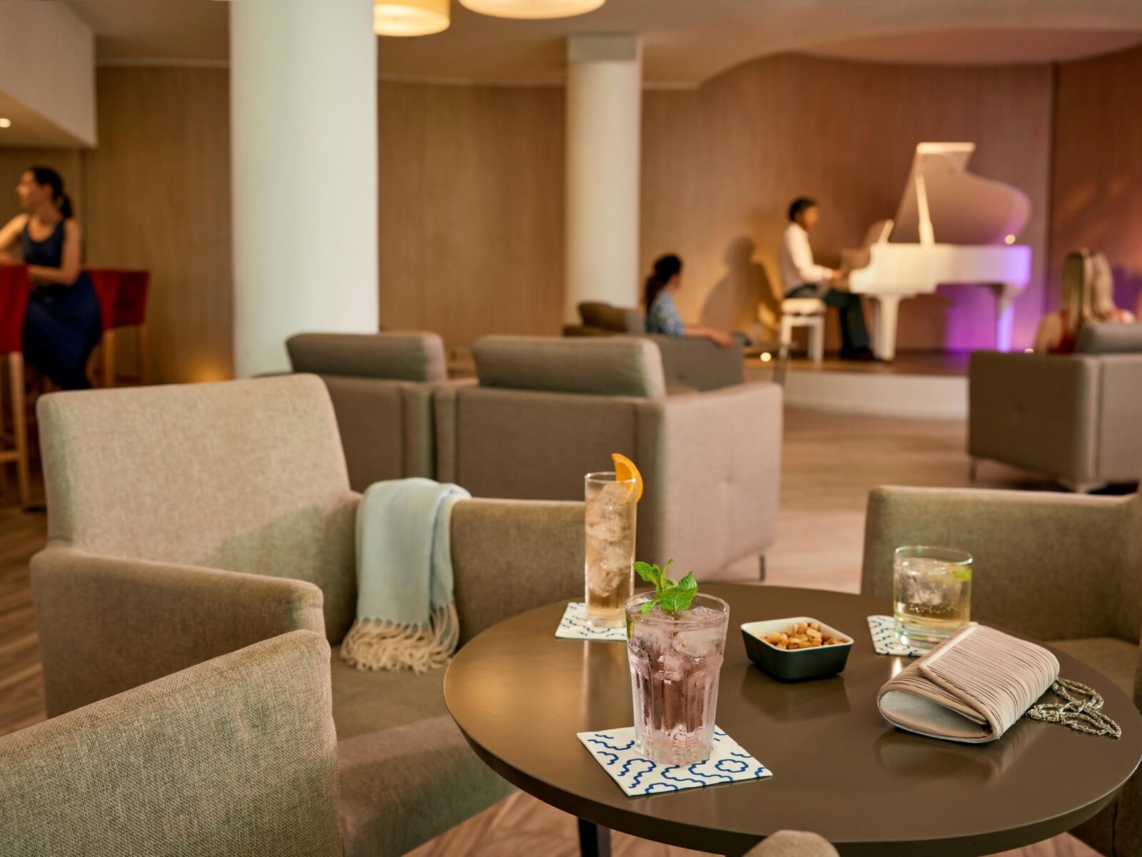 Piano Lounge Bar