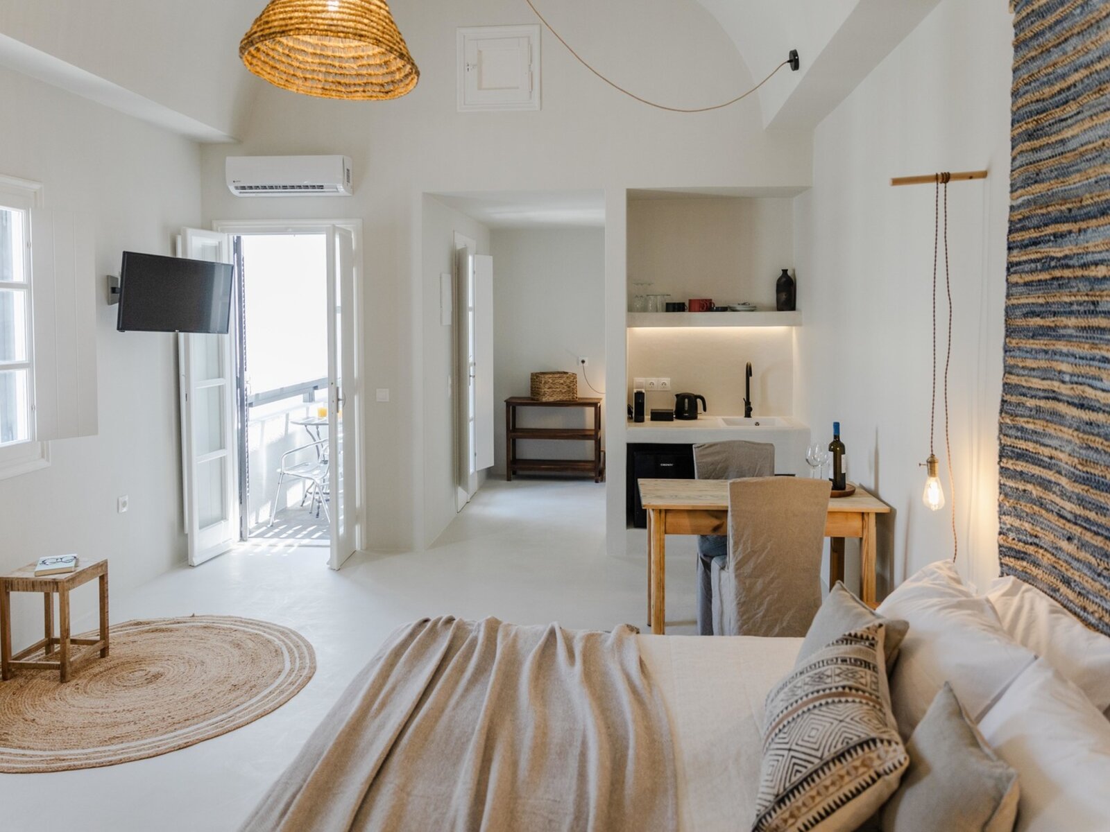 suite upper floor