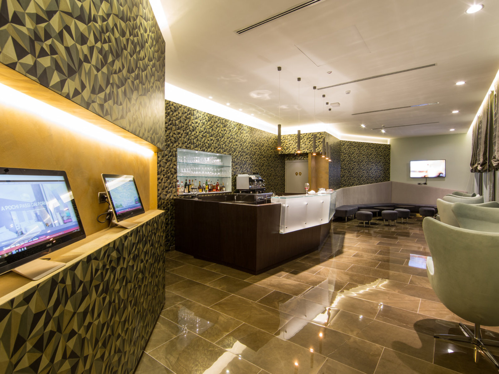 THE LIBRARY BAR