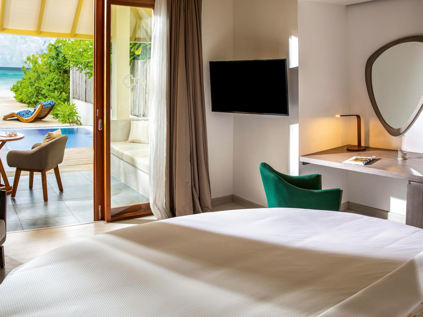 Wohnbeispiel Romantic Beach Villa with Pool