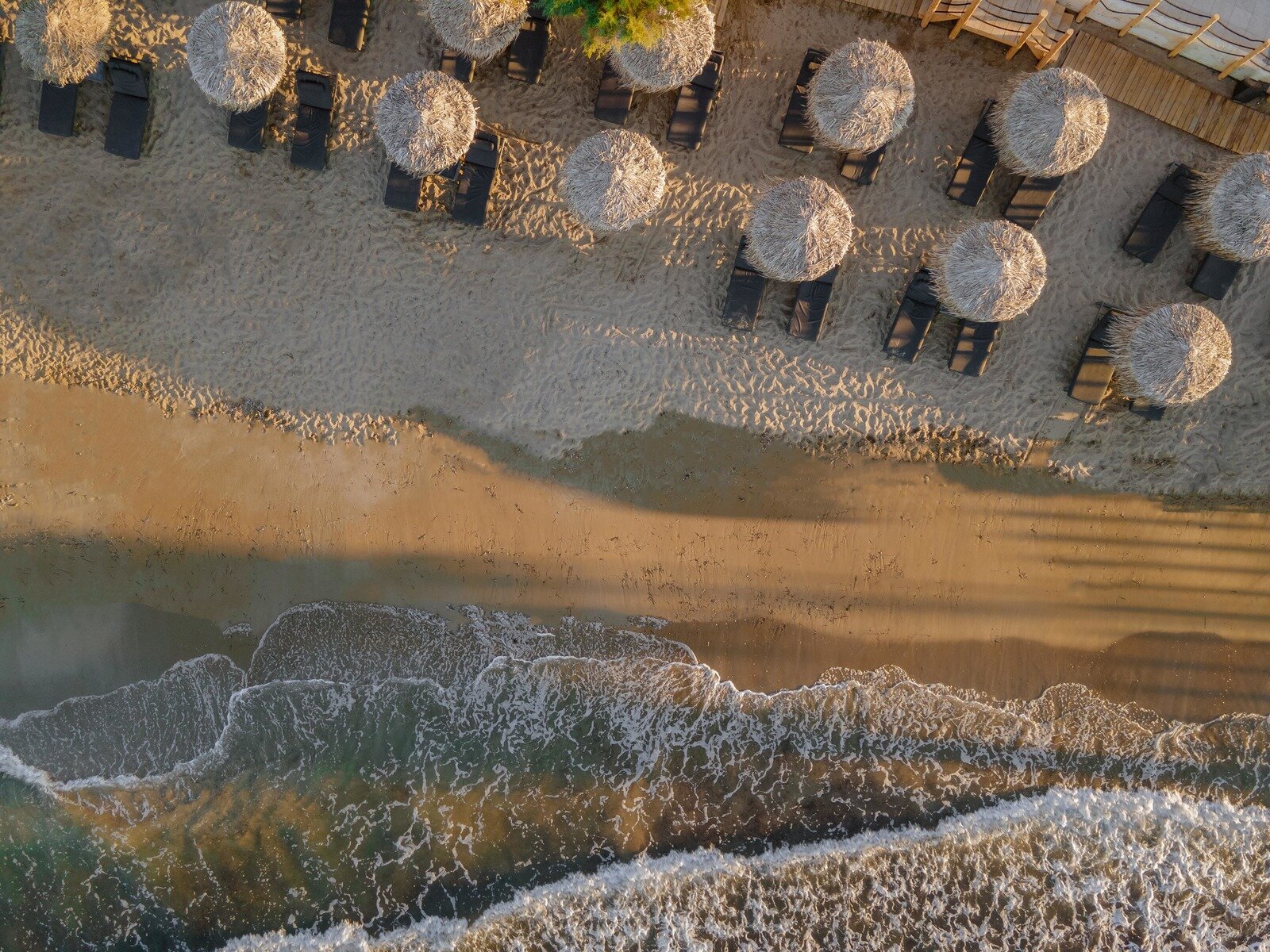 Analipsi Beach