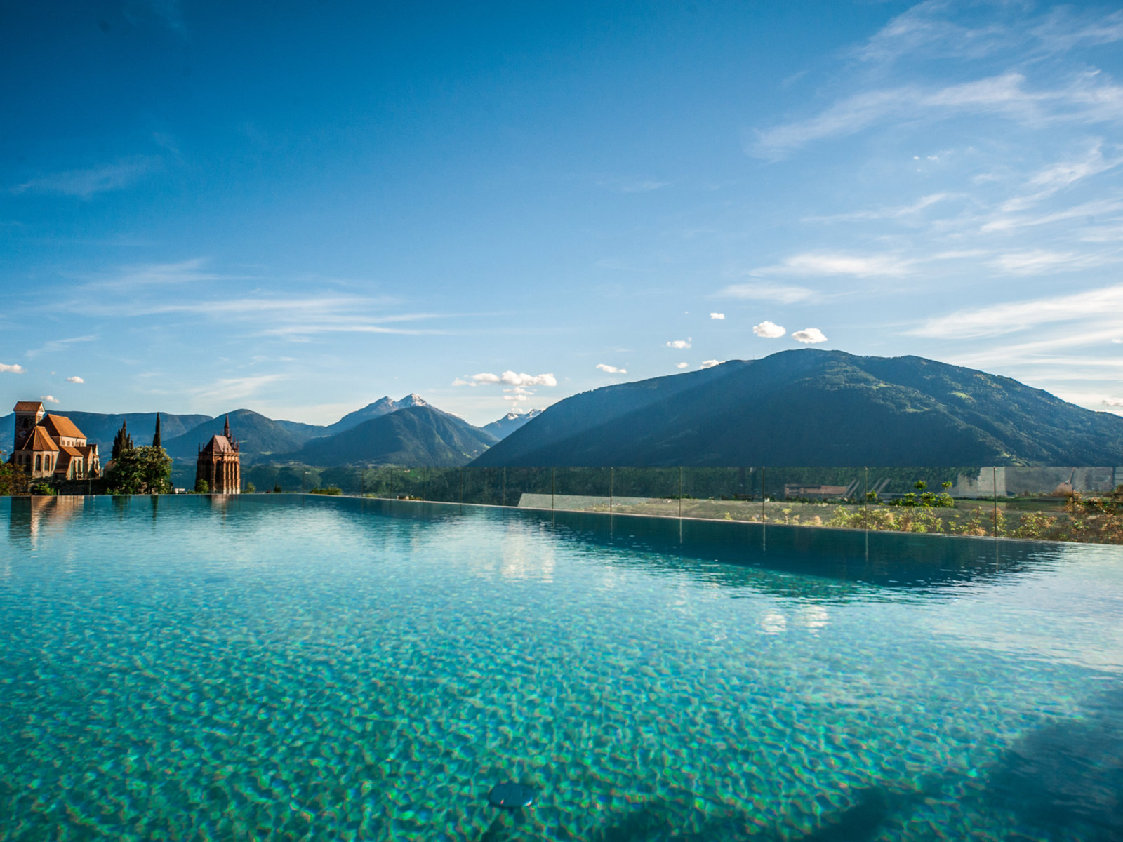 Infinitypool