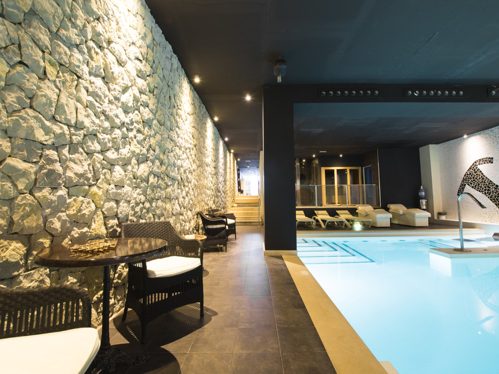 PISCINA CLIMATIZADA