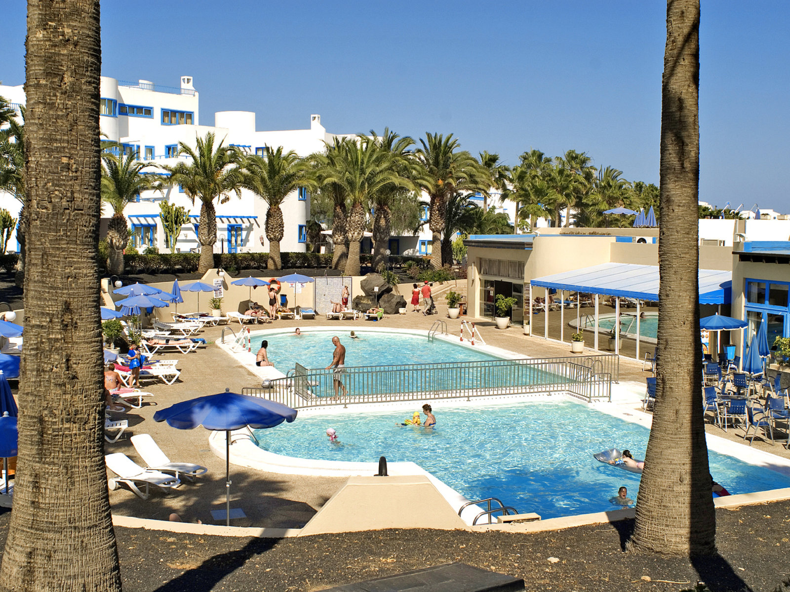 PISCINA COSTAMAR