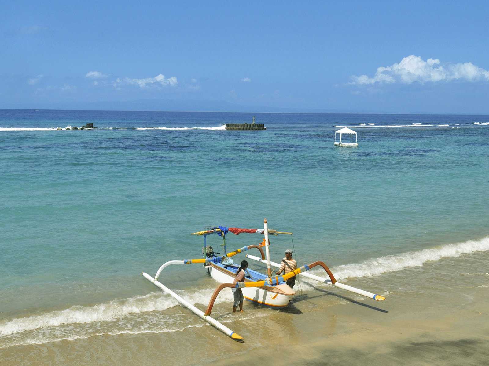 mendira beach