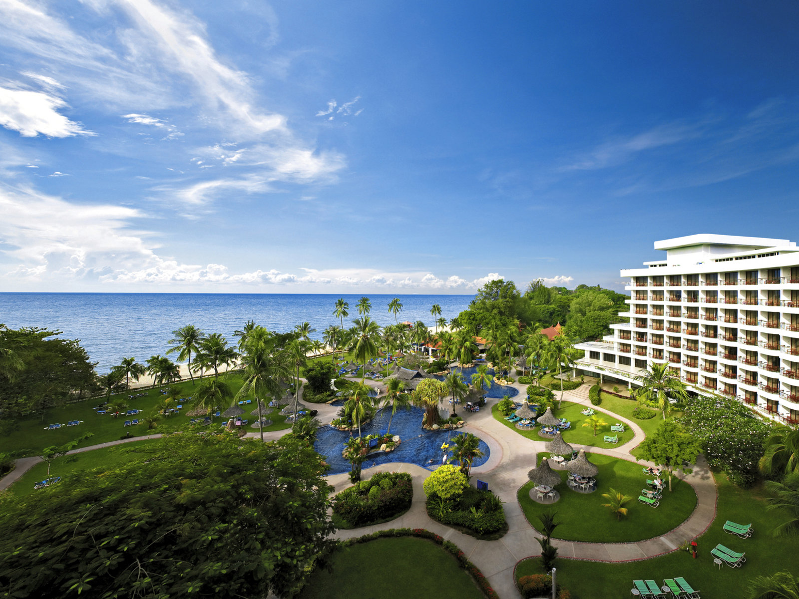 Hotel Golden Sands Resort By Shangri La In Penang Batu Ferringhi