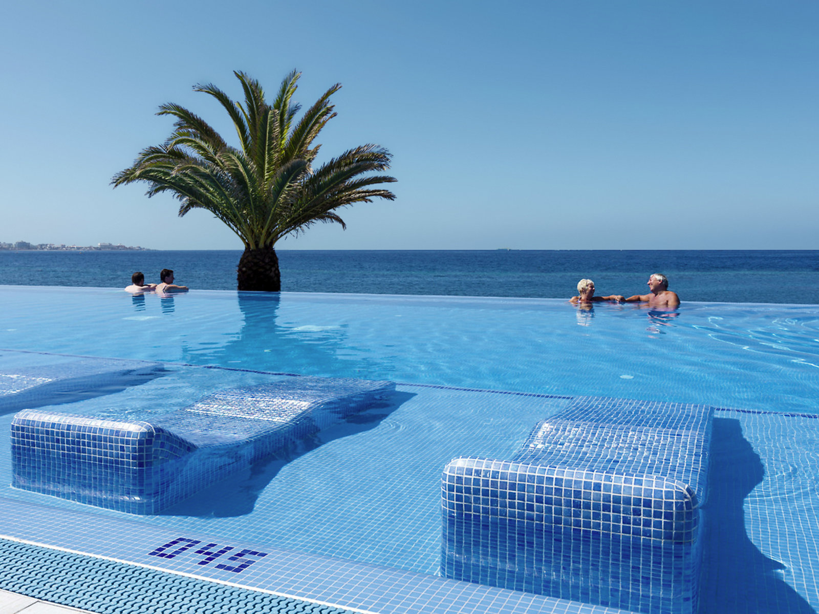 Infinitypool adults-only